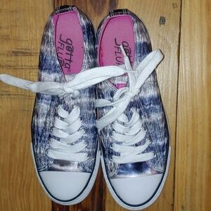 Gotta Flurt Prism Sneakers 6.5